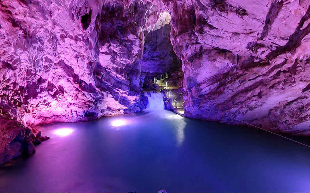 Le Grotte di Pertosa-Auletta